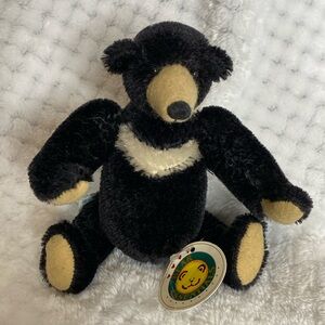 Vintage Bear Essentials mohair jointed bear